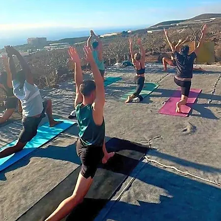Adeje - Twinfin & Surf Yoga Camp 2*